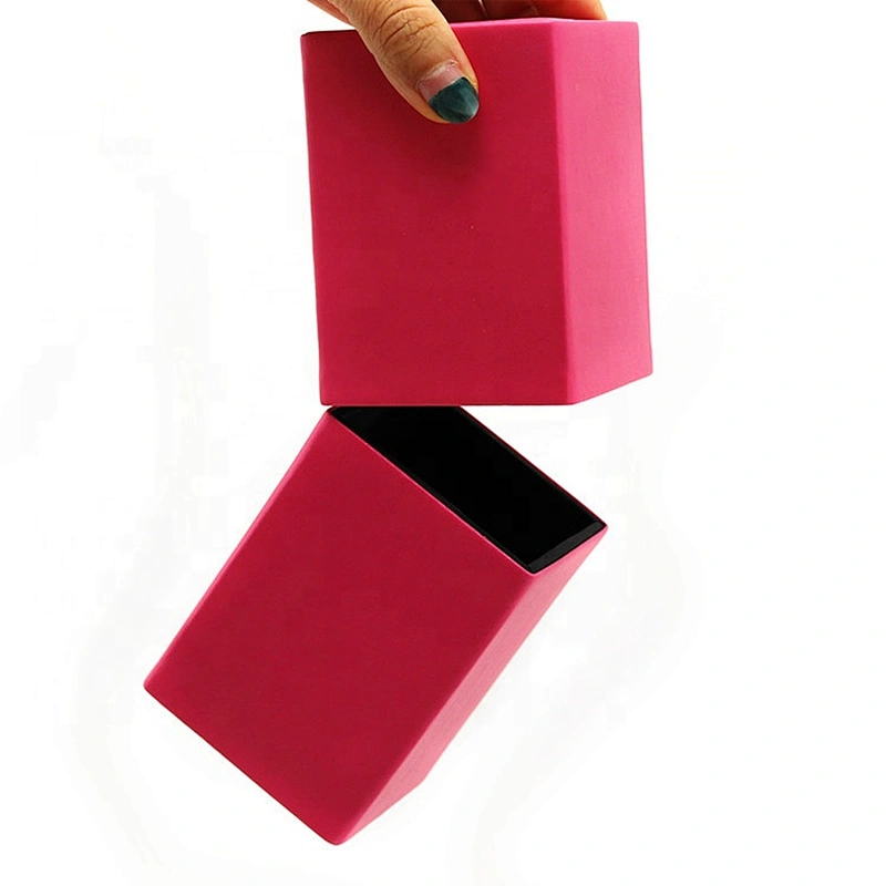 Portable Magnetized Cosmetic Brush Receiving Square Cylinder Makeup Bag