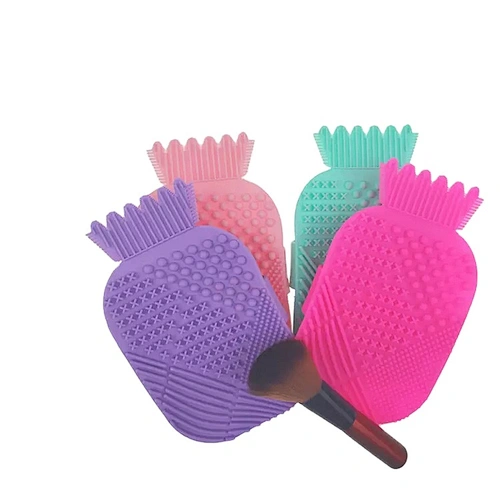 JZG Wholesales Factory Price Newest Big Pineapple Shape Multi-color Silicone Beauty Accessories Makeup Brush Cleaner Pad Mat