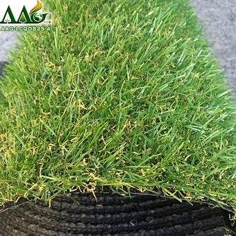 Synthetic grass lawn natural as real grass for garden artificial turf