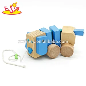 wholesale most popular wooden children drag the car toy W05B032