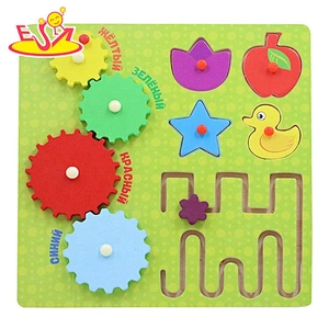 2019 Most popular multi function diy wooden sensory activity board for children W11H068