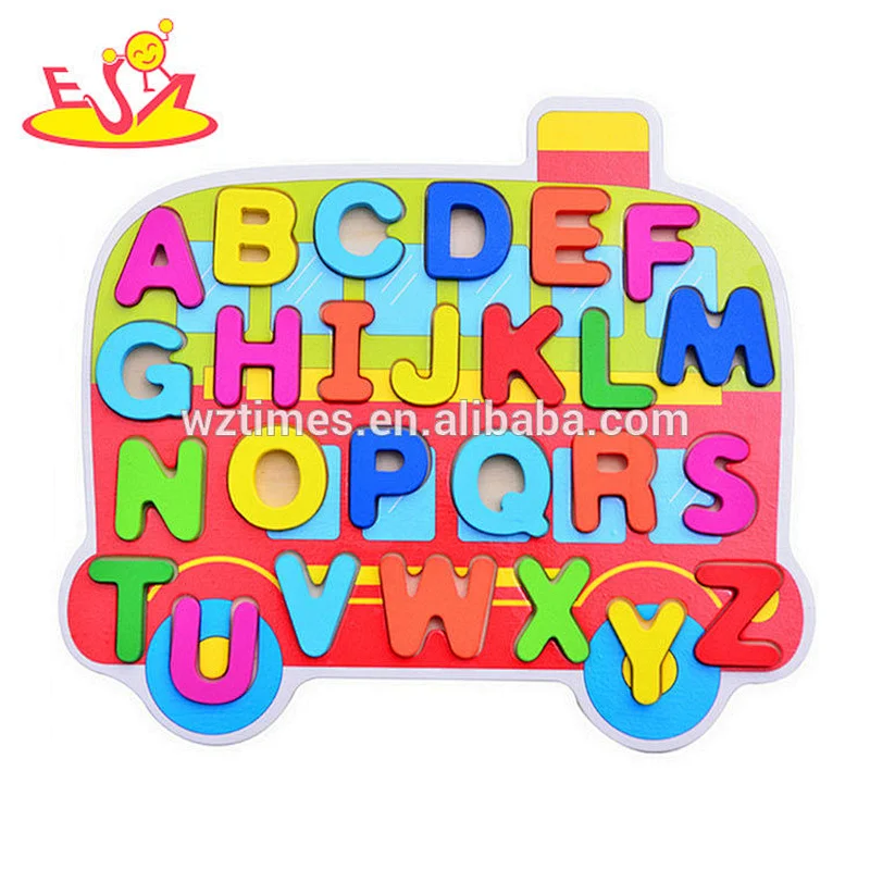 Englisches pädagogisches hölzernes Buchstabepuzzlespielzeug der Großhandelsqualität für Kinder W14B082