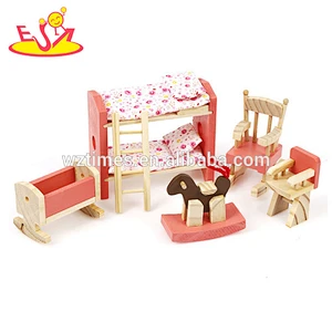 Schlafzimmer Puppenhaus-Zubehörspielzeug des recht warmen Tones der hölzernen Puppe für Kleinkinder W06B061