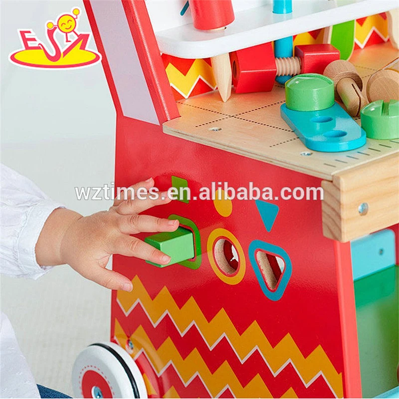 Wholesale new fashion wooden tools toy indoor first baby walker help kids walking W16E087