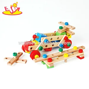 Kreatives hölzernes diy Nusskombinationsspielzeug für Kinder W03C027