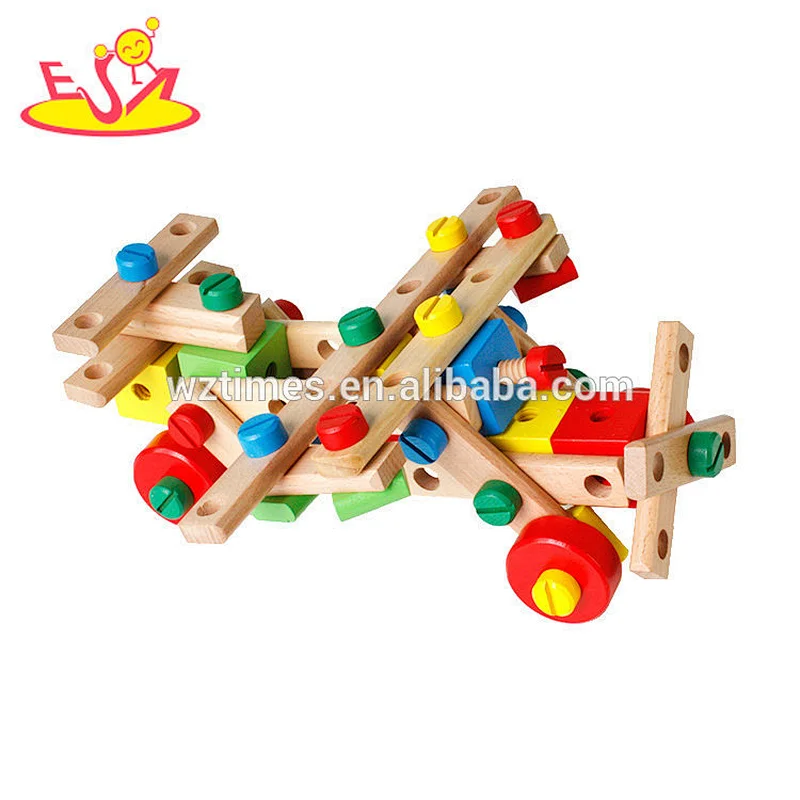 Kreatives hölzernes diy Nusskombinationsspielzeug für Kinder W03C027