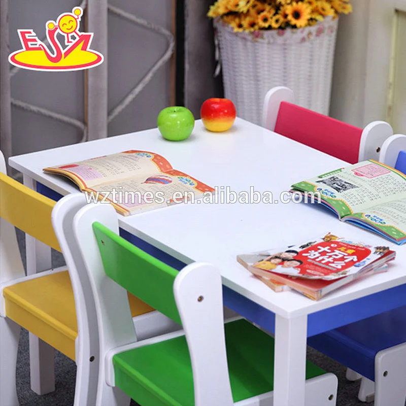 Wholesale creative customize children wooden table and 4 chairs as home W08G240