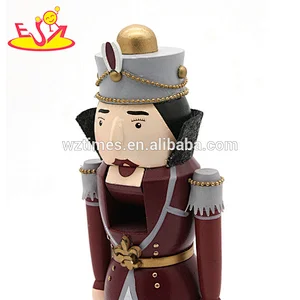 Wholesale classical kids wooden traditional nutcracker for christmas gift W02A293