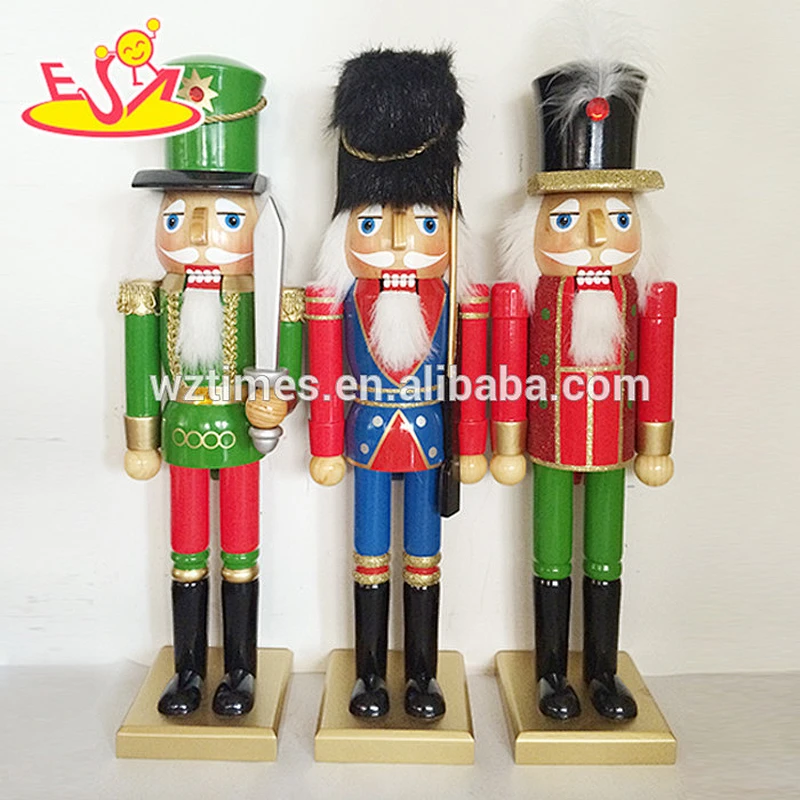 wholesale high quality kids wooden nutcracker dolls cheap baby wooden nutcracker dolls W02A082