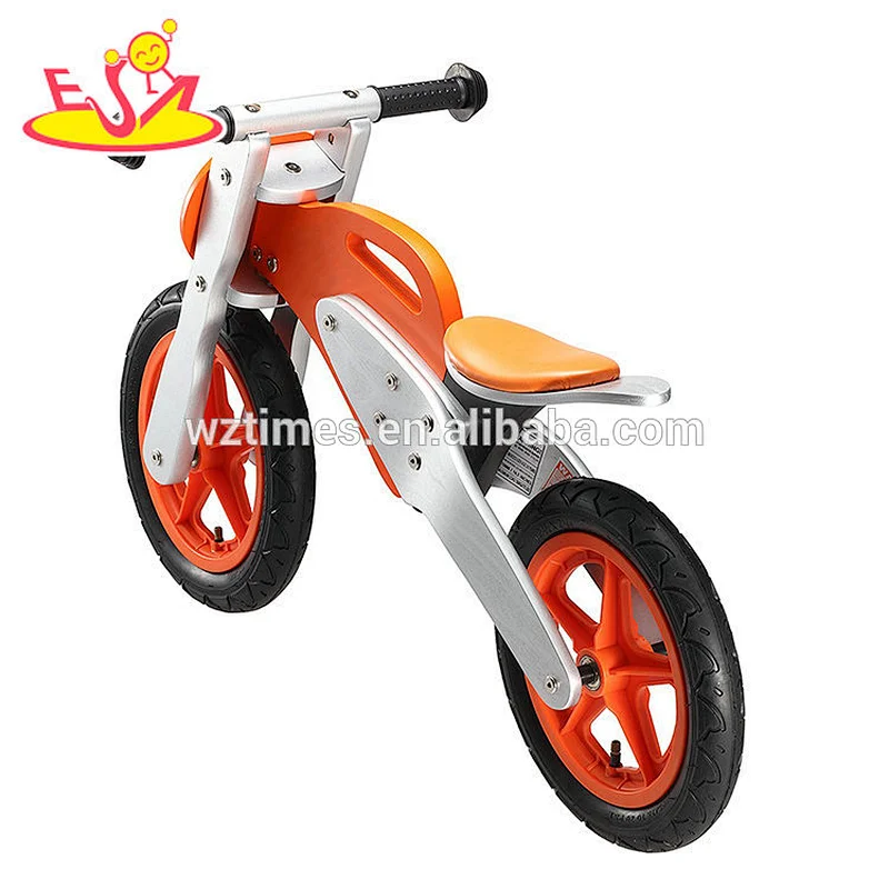 2018 Wholesale classic kids training no pedal push bike wooden balance kids bike with high value W16C199