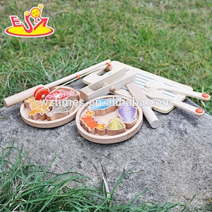 2018 New design baby wooden toy fishing pole new design kids cooking fish wooden toy fishing pole W01A069