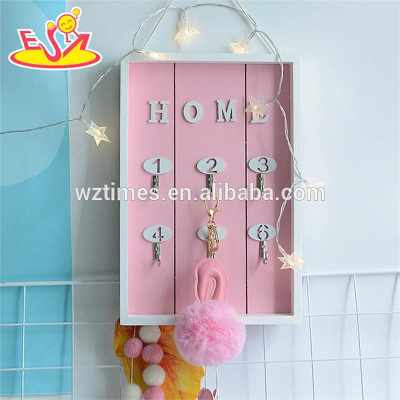 Wholesale houseware conveniently wooden pink wall shelf key holder with 6 hooks W08C260