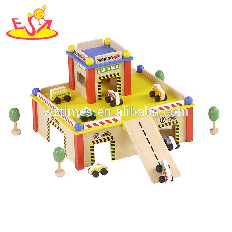 2018 wholesale fashion children wooden toy car garage with elevator W04B041
