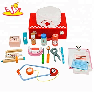 New hottest kids pretend wooden doctor play set for wholesale W10D012B