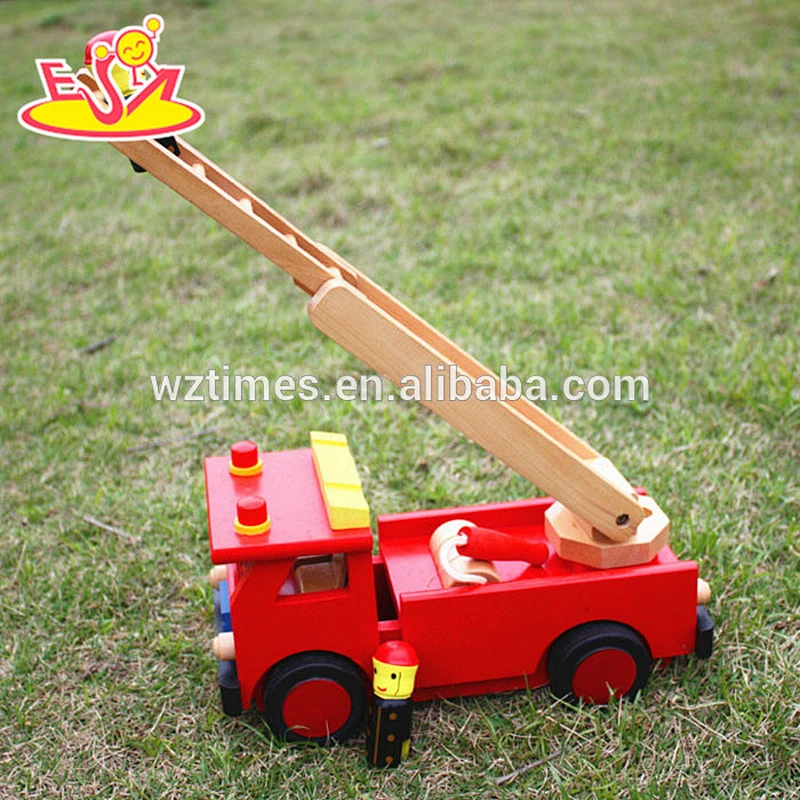 wholesale funny engine wooden fire truck toy for kids W04A267