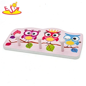 New design cartoon wooden kids wall hooks for hanging W09B090