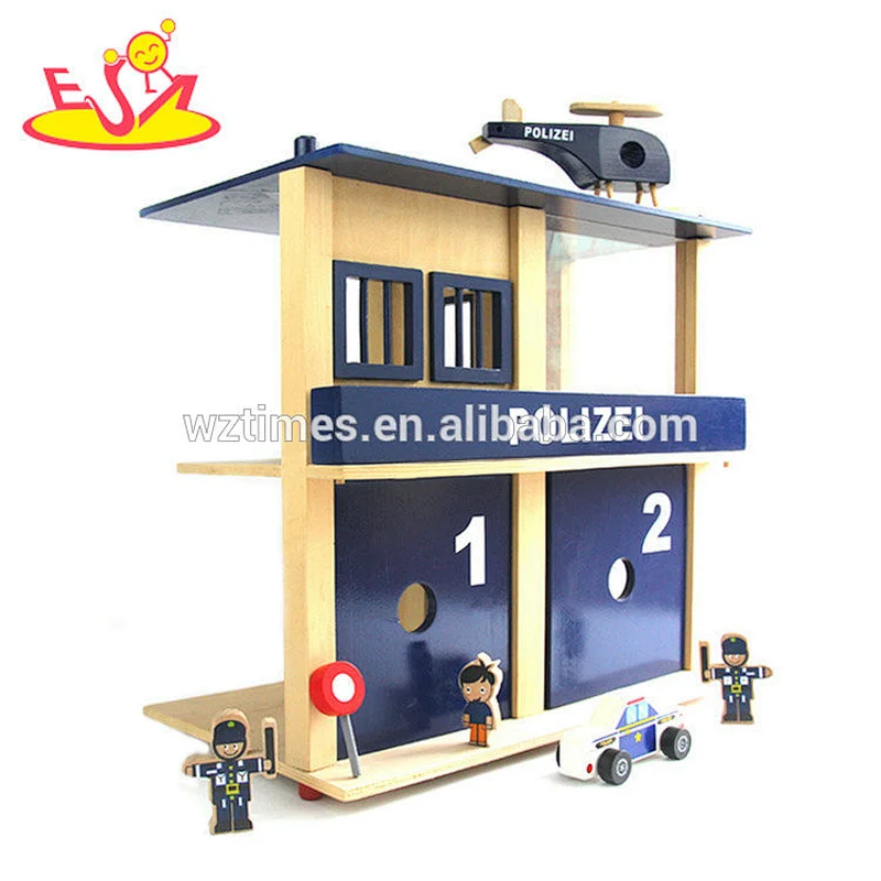 2018 Neues Design Kriminalpolizei aus Holz Spielset für Kinder Enthält Puppen und Möbel W06A286