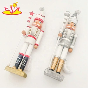 2019 Handcraft kids wooden nutcracker statue for wholesale W02A334