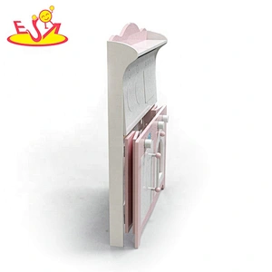 2018 Original Design pretend niños cocina de madera en color rosa W10C419