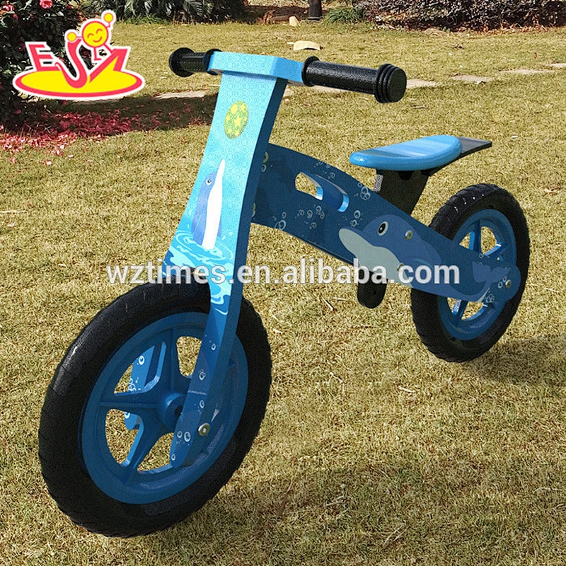 2018 Wholesale best walker growing exercise car wooden balance car W16C171