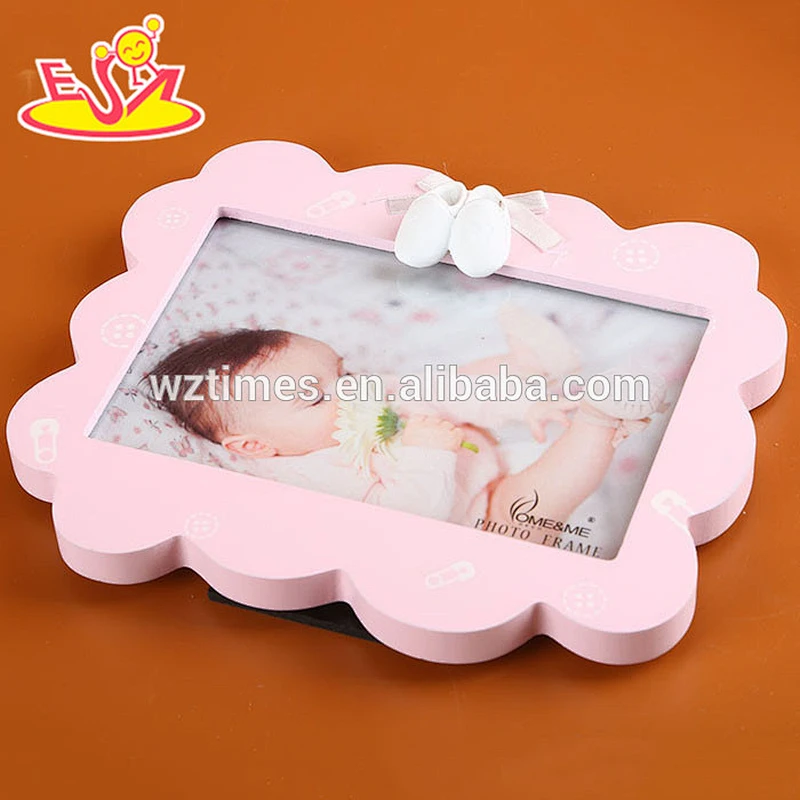 2018 wholesale pink ballet dancing wooden girl photo frame W09A045