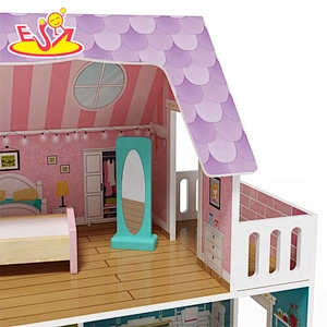 Best design ligthed wooden doll house set with garden W06A381