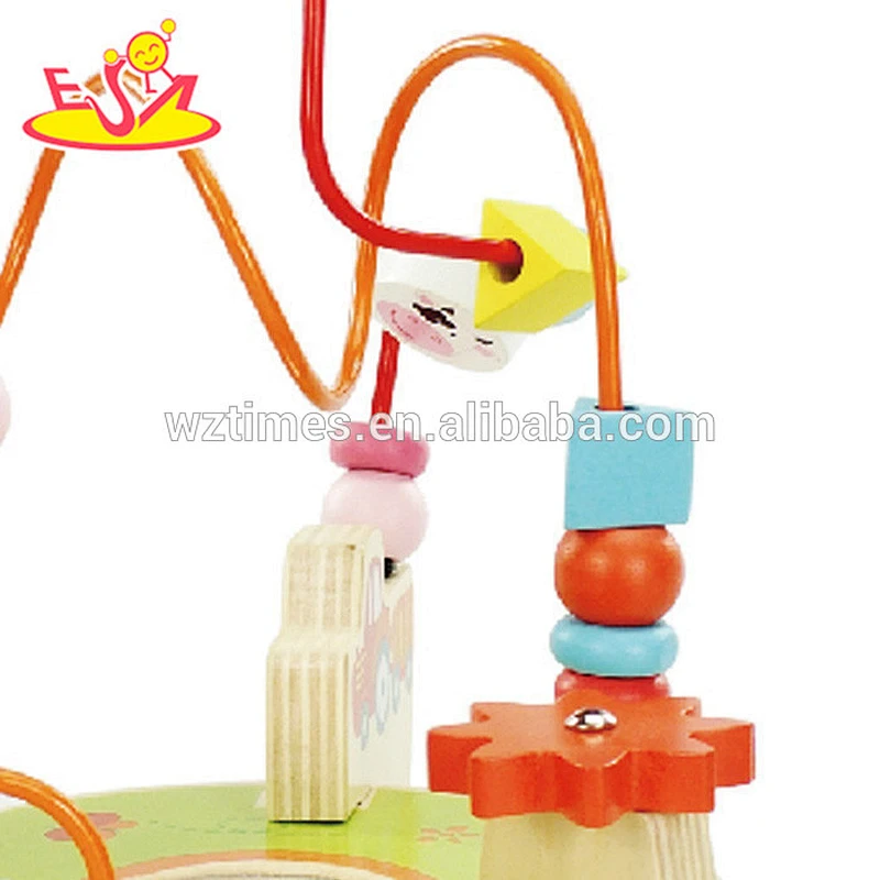 Hölzernes Schnur des Spielzeugs des Großhandelsgeschenkkornspielzeugs 3d für Kinder W11B102