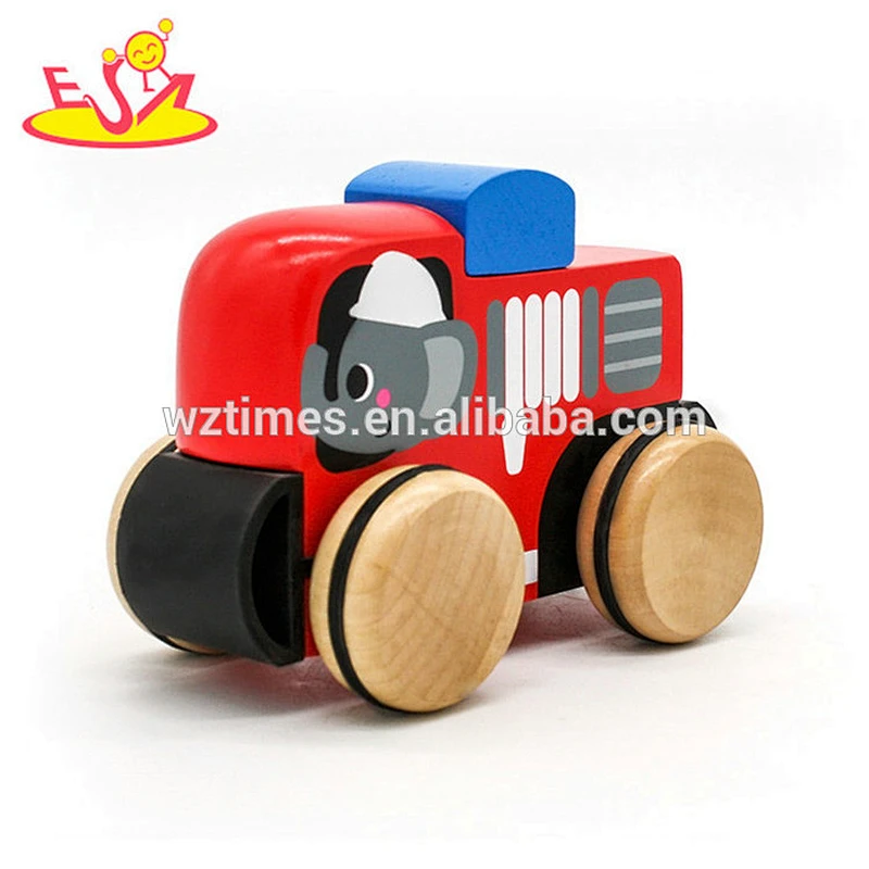 New arrival cartoon kids wooden toys with wheels W04A379