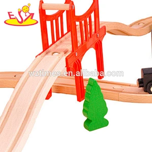 wholesale top fashion children wooden toy train for sale W04C049
