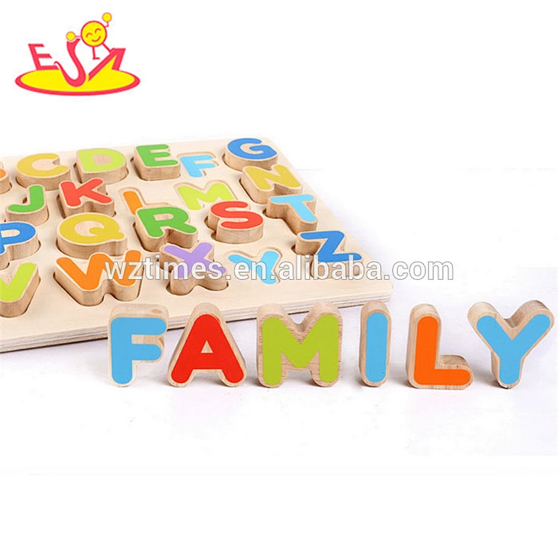 Hölzernes Buchstabepuzzlespielzeug des englischen Englischhilfsmittels für Kinder W14B080