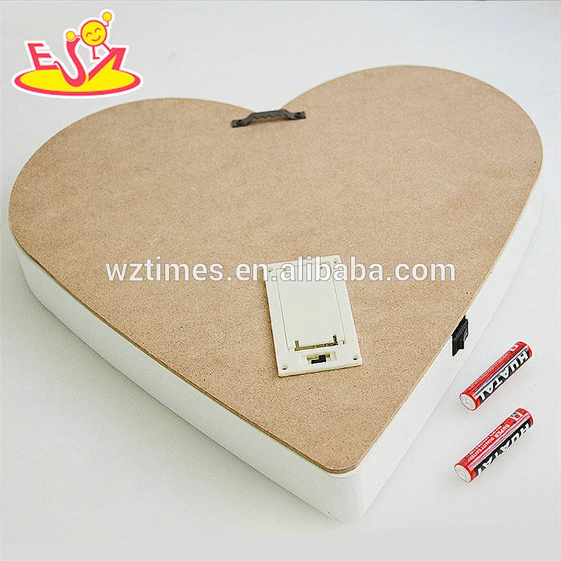 Wholesale wonderful decoration light wooden heart shape LED used in holiday W09D026
