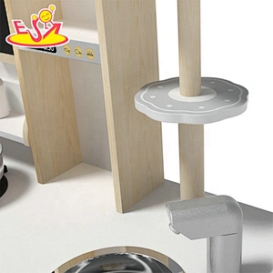 2019 New released wooden pretend kitchen toys with plastic accessories W10C483B