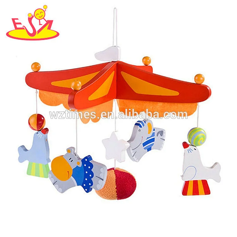 2018 Wholesale fashion mini home decor high quality wooden decorations for sale W09D054