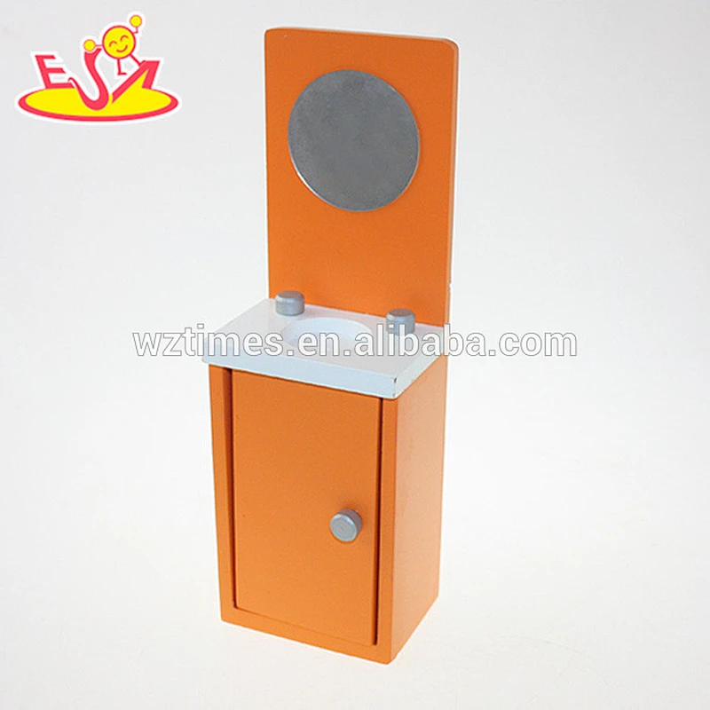 Wholesale fashionable baby wooden bathroom furnitures toy mini dollhouse furnitures toy W06B030