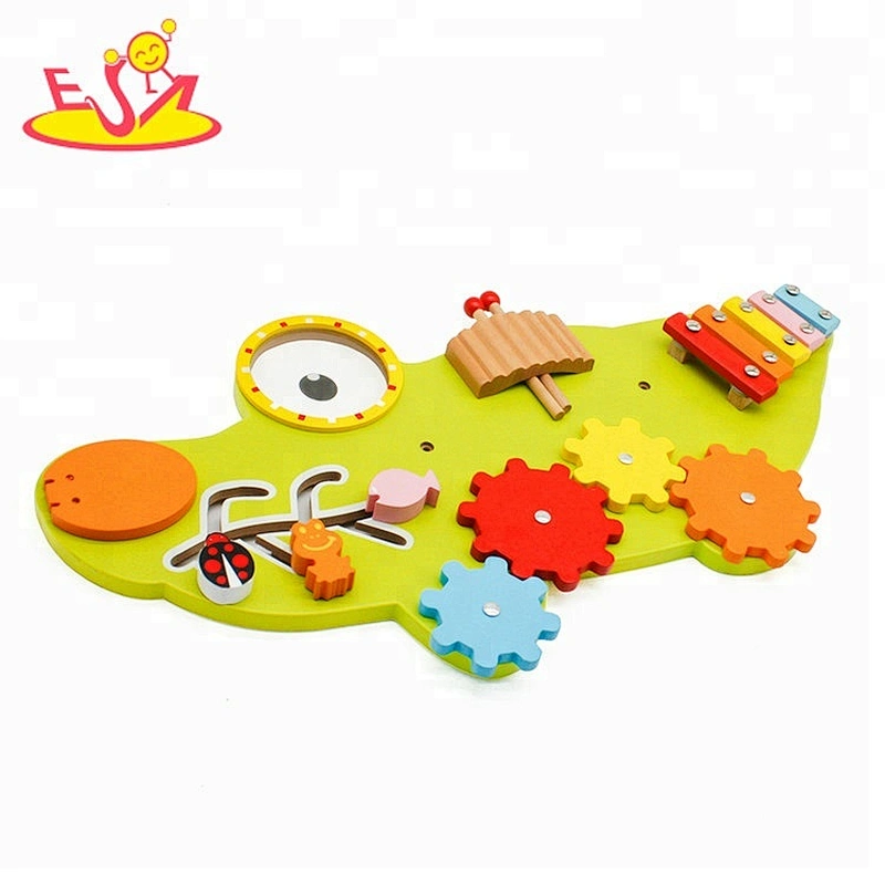 Amazon top seller wooden toddler busy board for wholesale W12D098