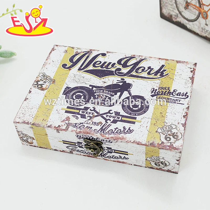 Wholesale top fashion wooden square box pretty customize wooden square box W18A029