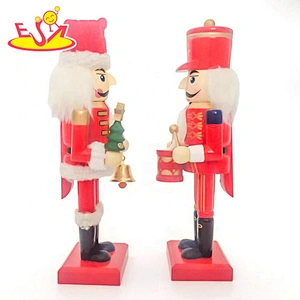 2019 Handcraft children wooden small nutcracker for wholesale W02A336