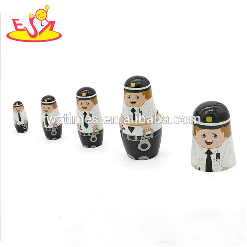 Wholesale best birthday gift for kids policemen design wooden toy 5 pcs nesting doll W06D093