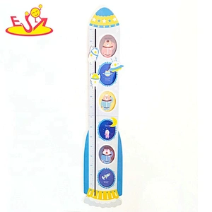 Removable children cartoon wooden height chart with customize W09C007