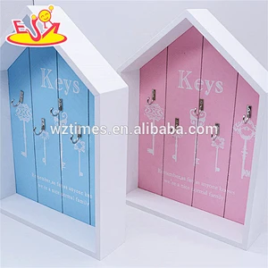 Wholesale houseware white house shape wooden key holder for wall with best price W08C261