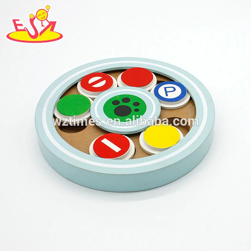 wholesale best fun IQ game feeder hide and seek toys wooden puzzles for cat W06F040