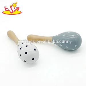 2018 Wholesale traditional music instrument wooden cheap maracas for baby W07I133