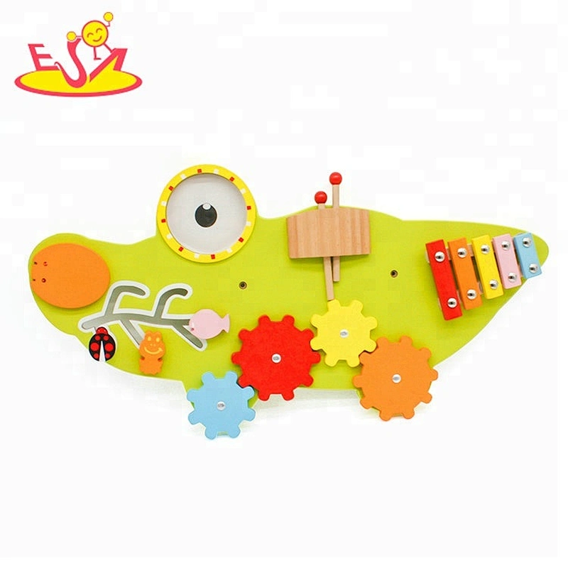 Amazon top seller wooden toddler busy board for wholesale W12D098