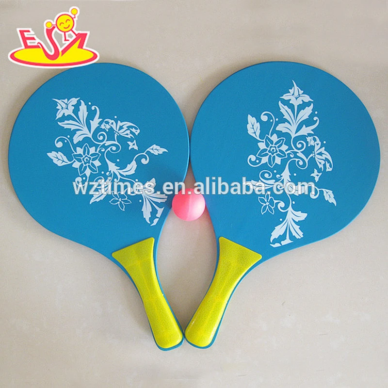Wholesale beautiful beach sport game wooden paddle ball for children W01A099
