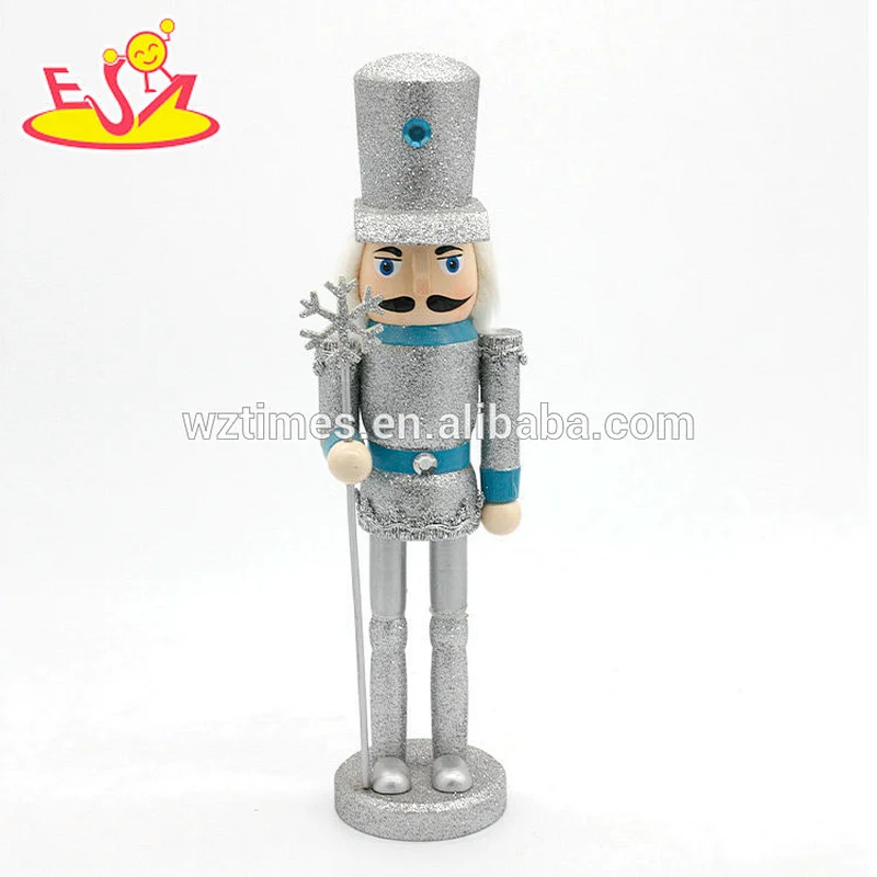 2018 Wholesale fashion design doll toys wooden nutcracker soldier doll for kids W02A287 Silver