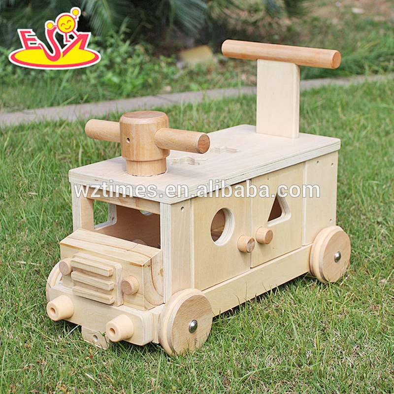 Wholesale high quality wooden mini truck toy bring fun to children W04A303