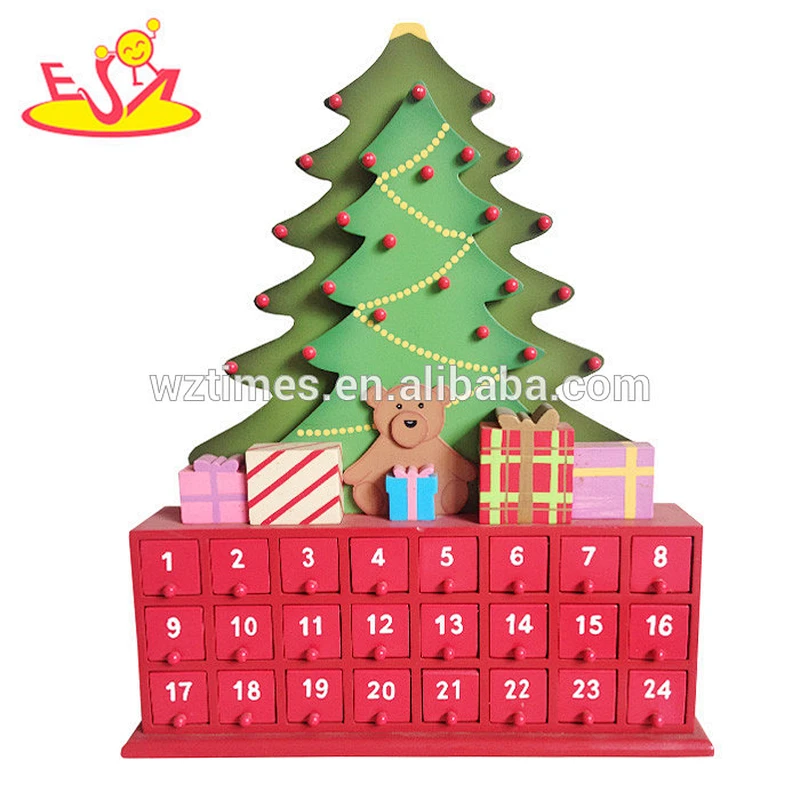 2018 wholesale wooden christmas calendar cartoon wooden christmas calendar decorative wooden christmas calendar W02A170