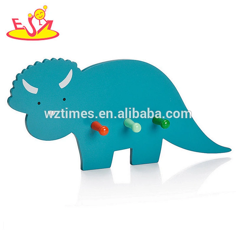 2018 wholesale baby wooden wall mounted coat hooks new design cartoon animal kids wooden wall mounted coat hooks W09B075
