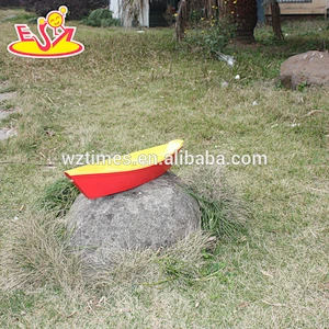Wholesale attractive low price wooden boat toy bring fun for children W04F002