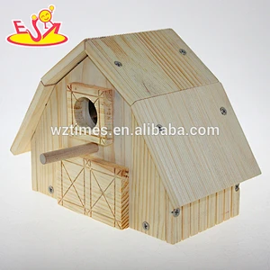 Wholesale high quality wooden bird house natural outdoor hanging wooden bird house W06F012